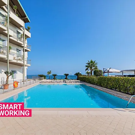 Residenza Miralago Penthouse By Wonderful Italy *